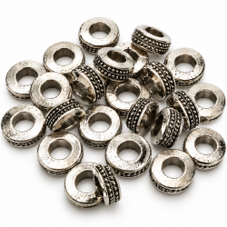 Spacer 8x4 mm.