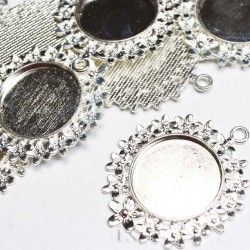 Base pendant 25mm (5684)