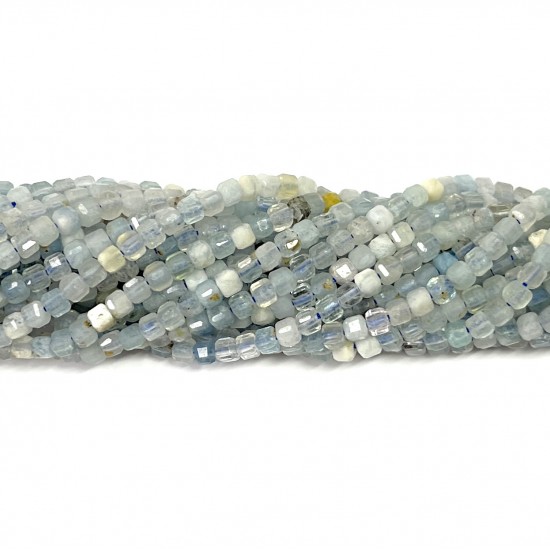 Beads Aquamarine 2x2mm (0402001G)