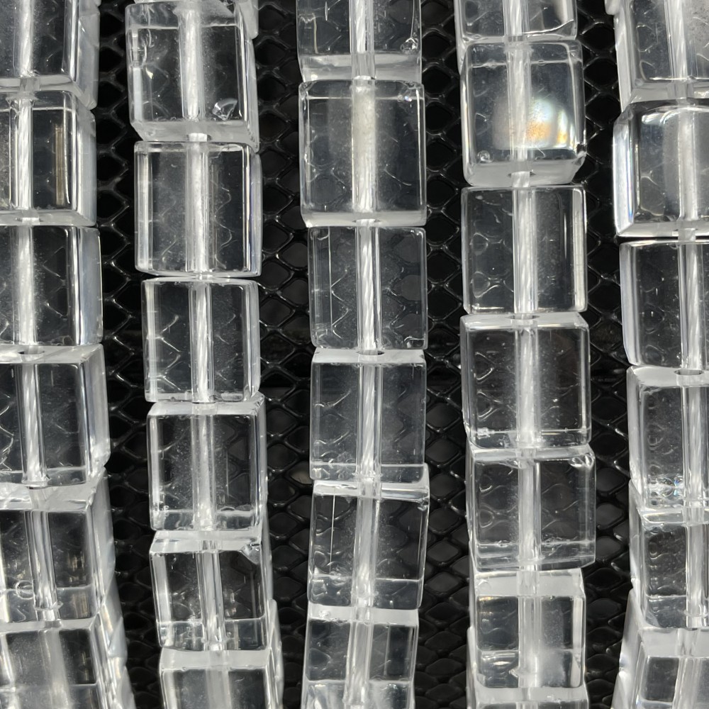 Beads Rock crystal 9x8 mm (1209000)