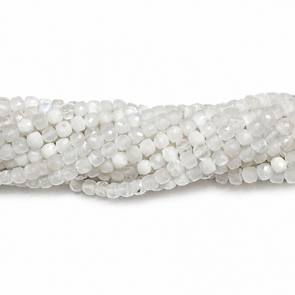 Beads Moonstone 4х4mm (2204000G)