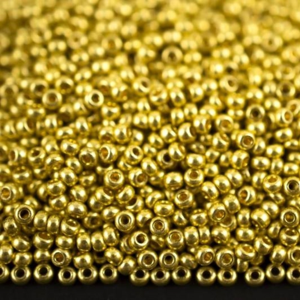 PRECIOSA  Czech beads  06/0 (18181)