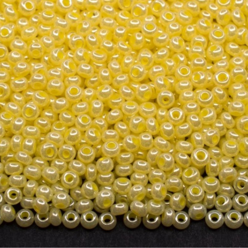 PRECIOSA Czech Beads 09/0 (37185) PRECIOSA Czech Beads 09/0 (37185)