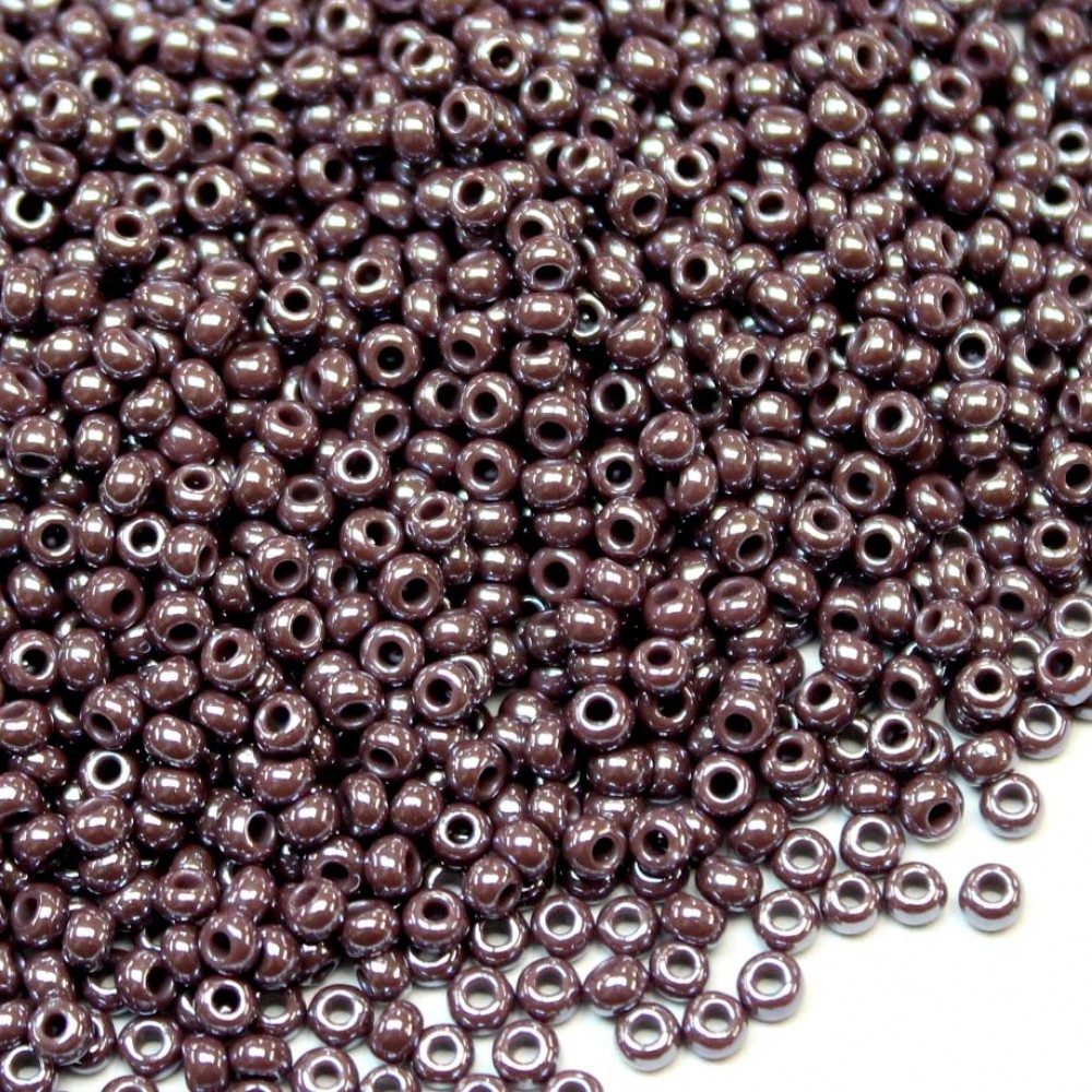 "PRECIOSA" Czech beads 10/0 (2.2 - 2.4 mm) (28040) "PRECIOSA" Czech beads 10/0 (2.2 - 2.4 mm) (28040)
