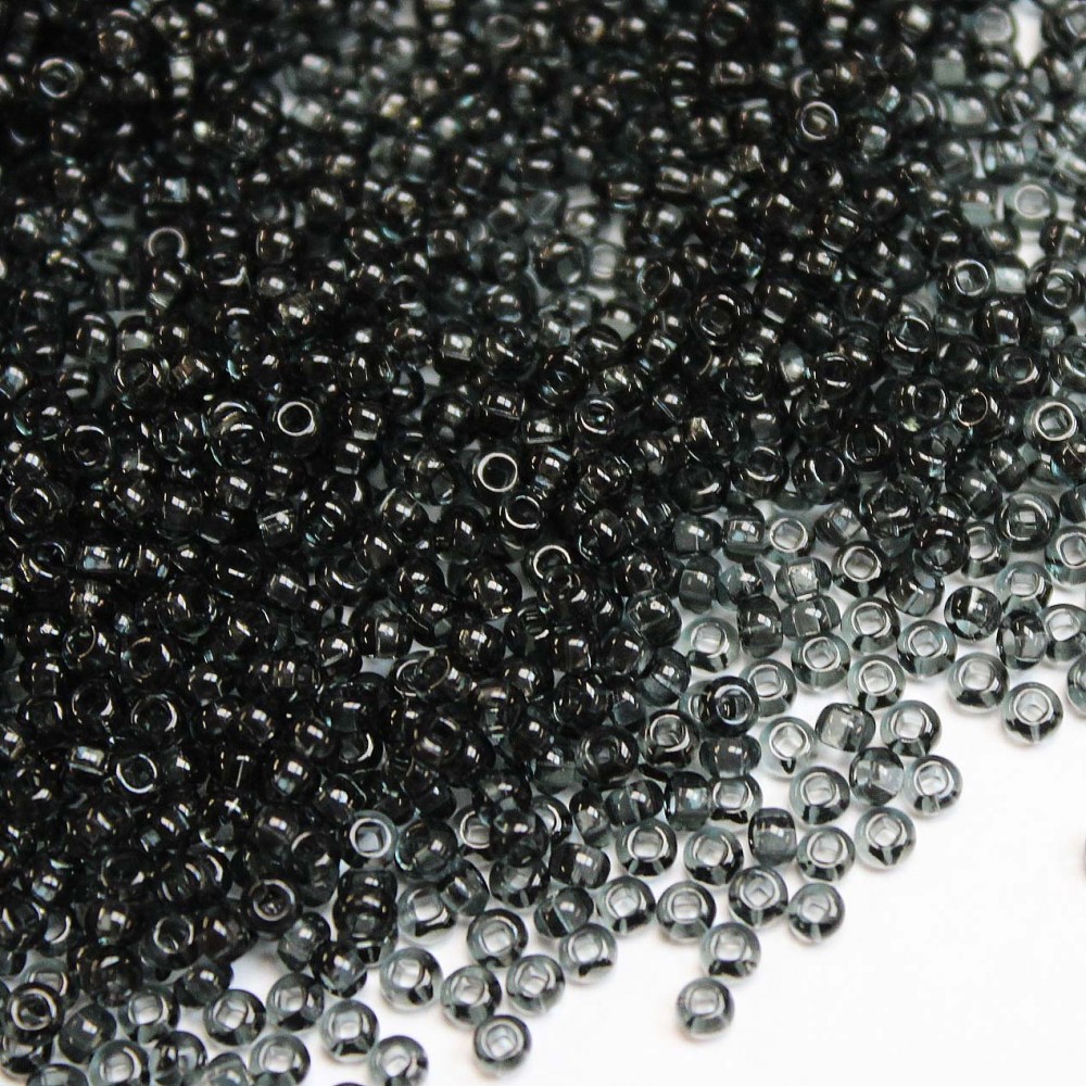 PRECIOSA Czech Beads 09/0 (40010) PRECIOSA Czech Beads 09/0 (40010)