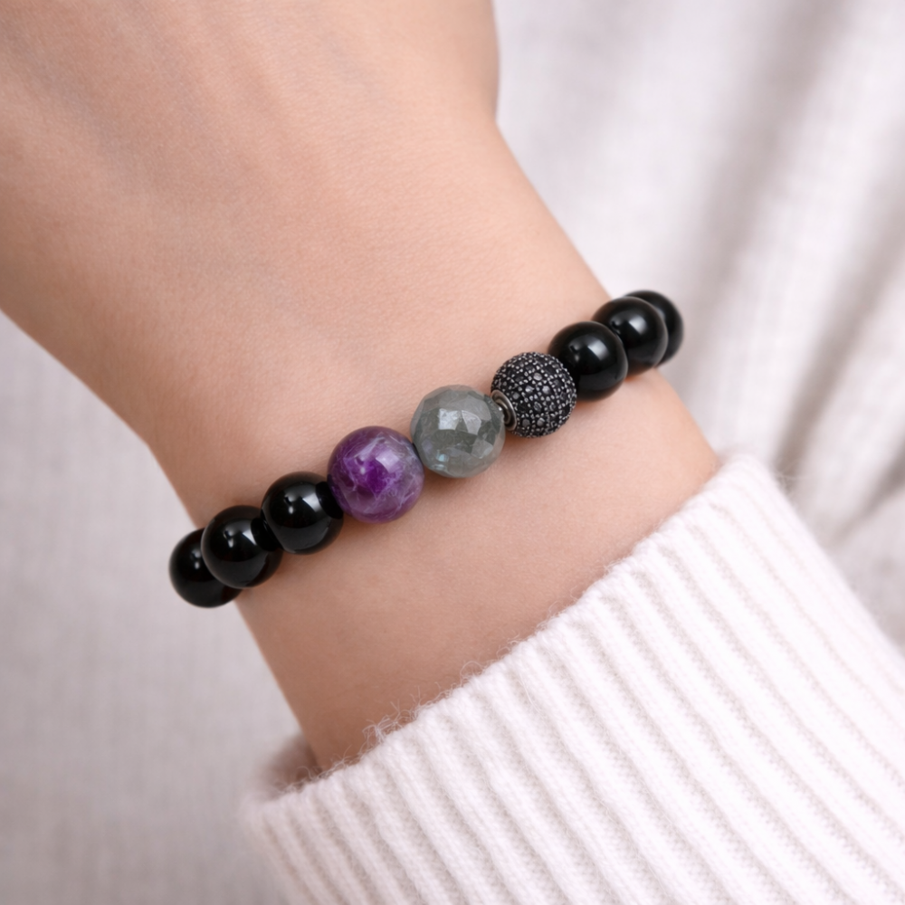 Agate Bracelet with Amethyst and Labradorite