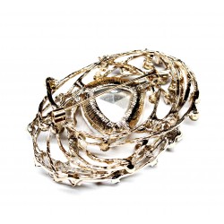 Brooch with a large golden crystal and a scattering of decorative stones (6704)