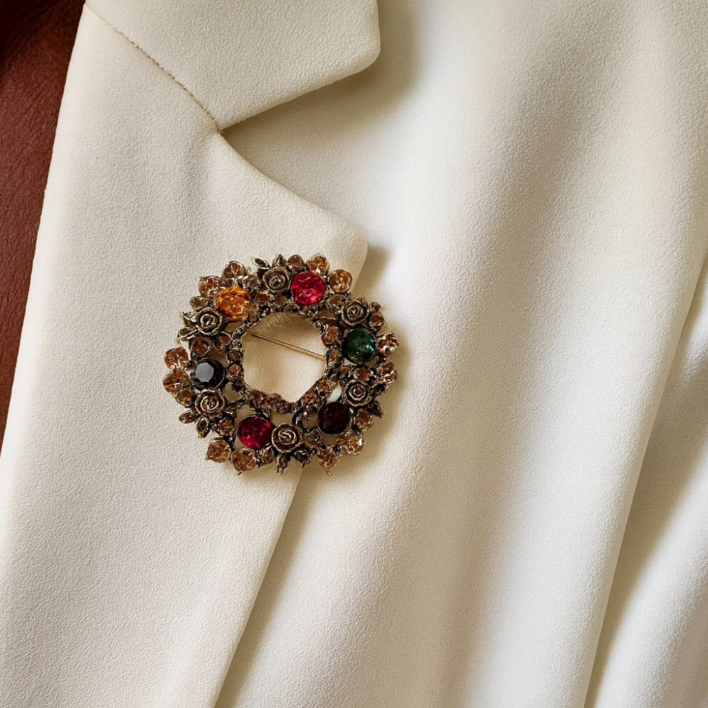 Flower Wreath Brooch (6713)