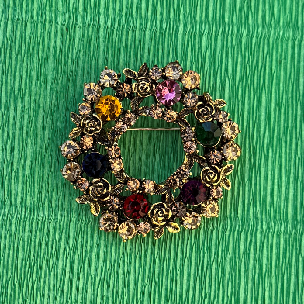 Flower Wreath Brooch (6713)