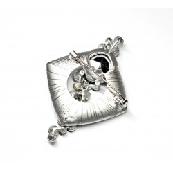 Night Comet Brooch (6720)
