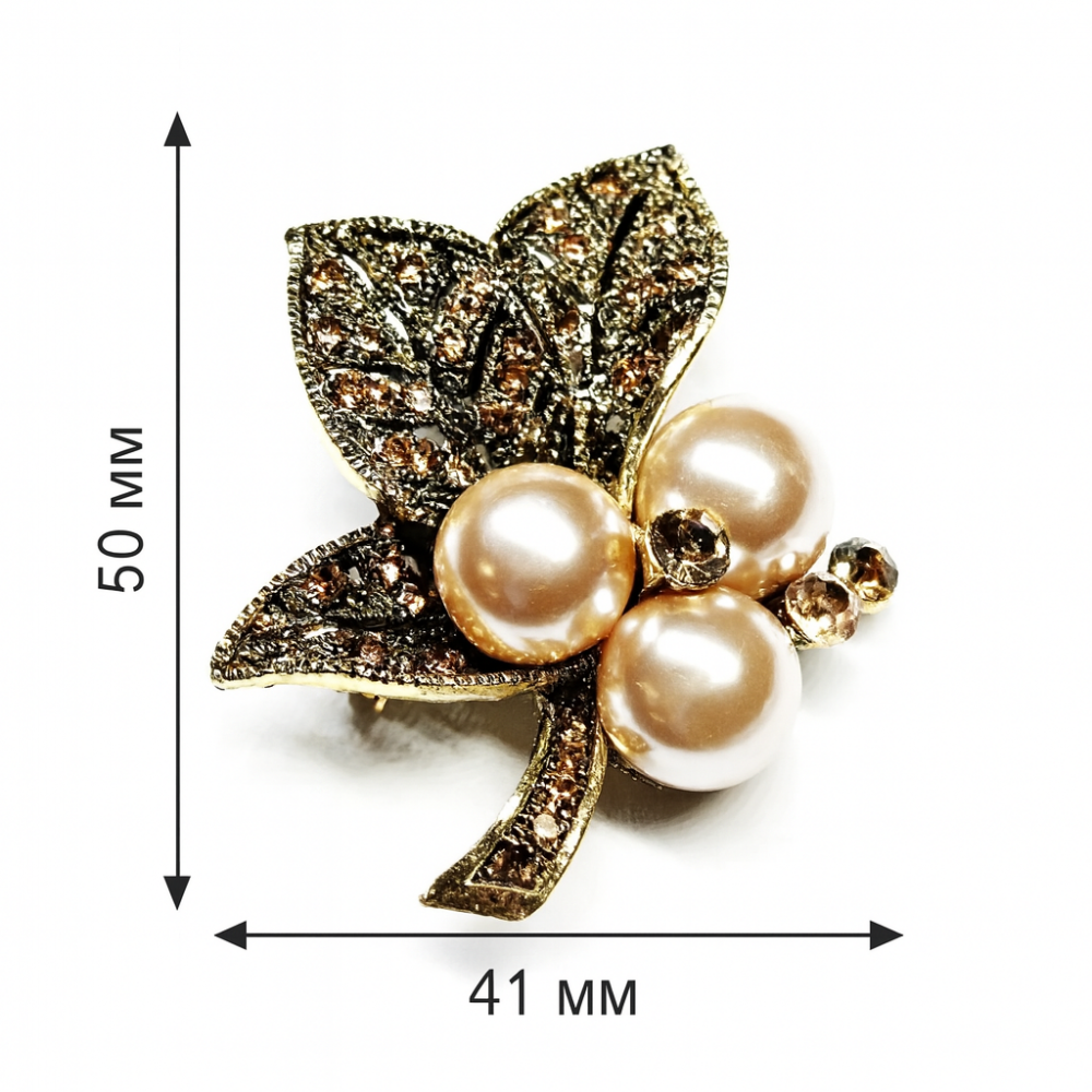 Flower-shaped brooch (6722)