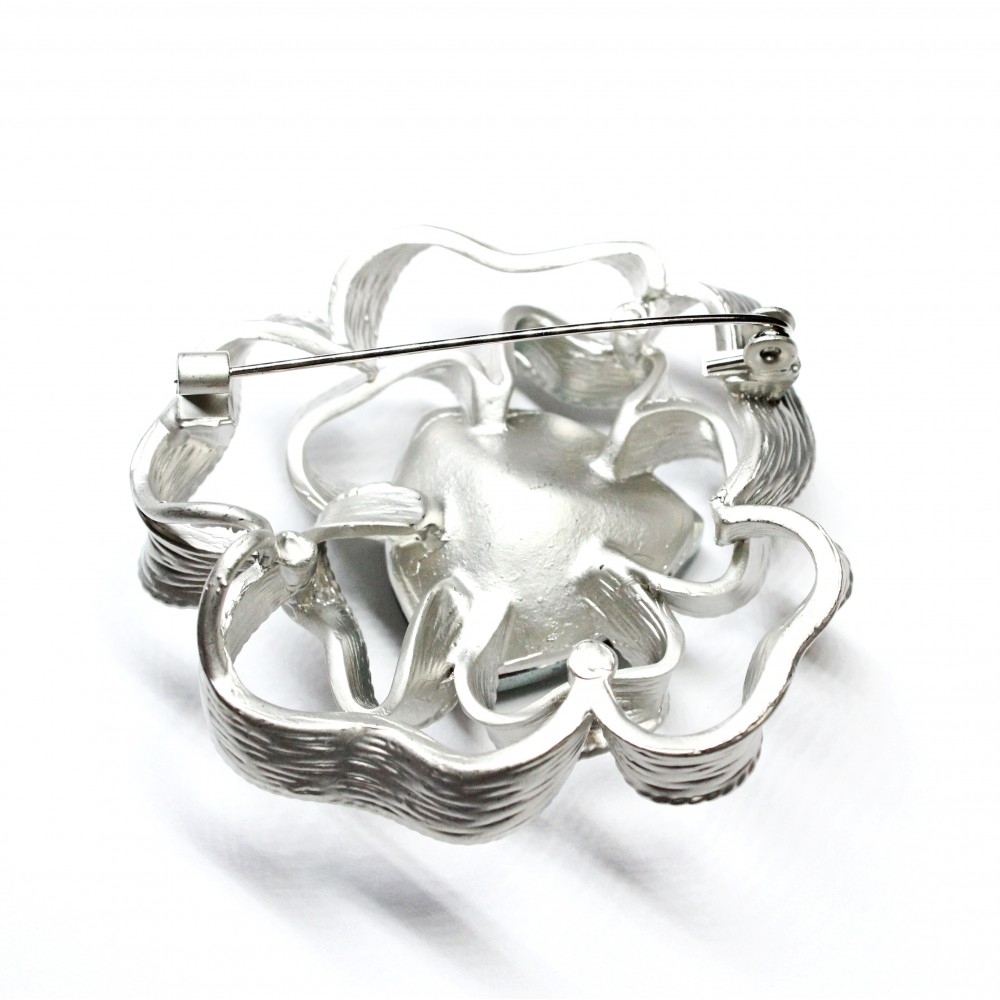 Brooch 50х49 mm (6739)