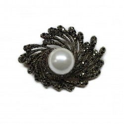 Brooch 42х35 mm (6832)