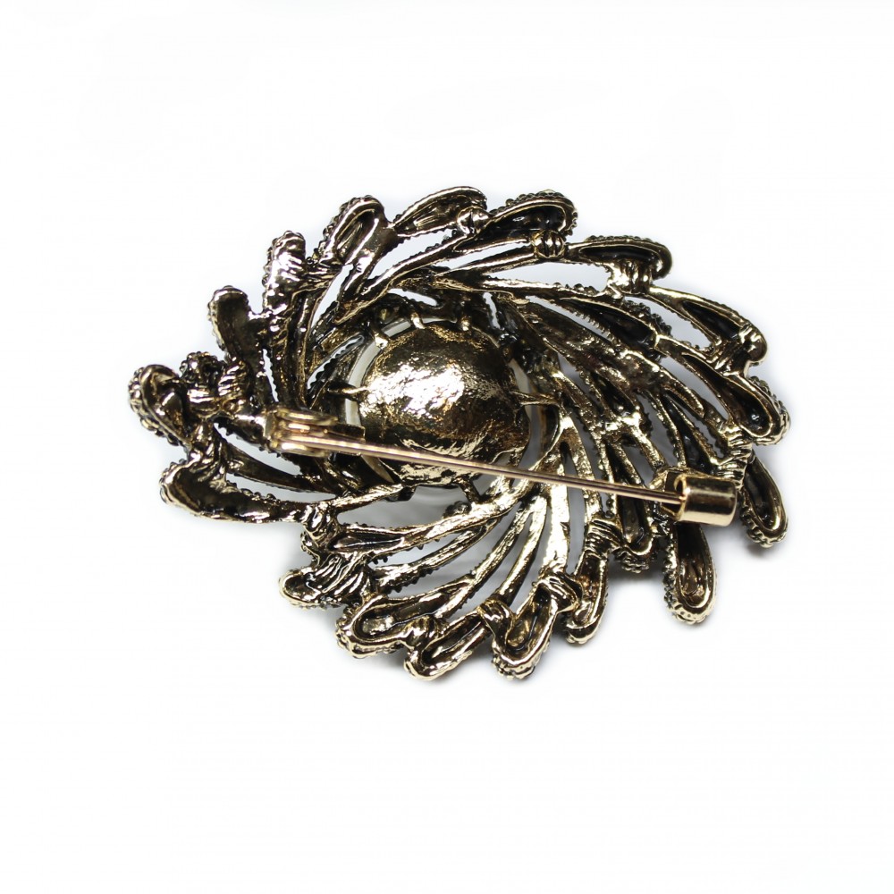 Brooch 42х35 mm (6832)
