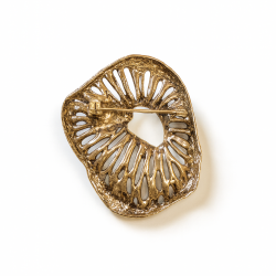 Brooch with blue stone (6905)