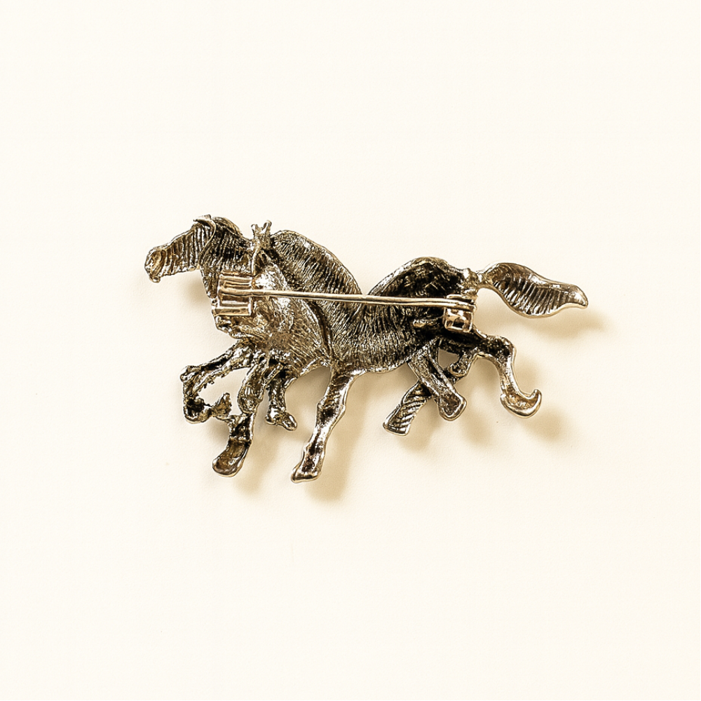 Brooch horses (6907)