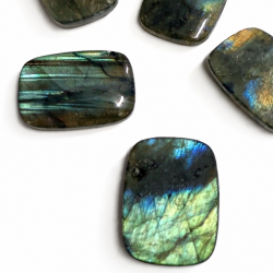 Cabochon - Labradorite 25мм х 18мм