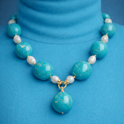 Magnesite and Pearl Necklace with Luxury Hardware