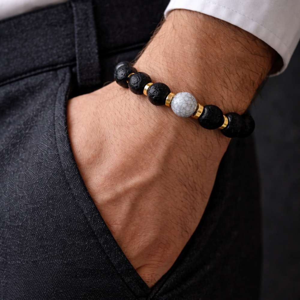 Men’s bracelet made of lava, agate and hematite