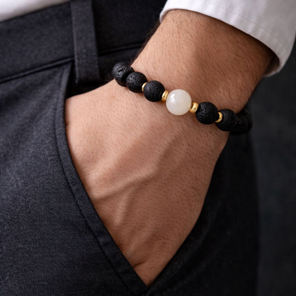 Men’s bracelet made of lava, moonstone and hematite