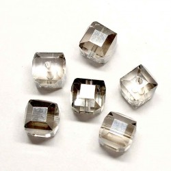 Glass crystals 10 mm 6 pcs.(010007SK)