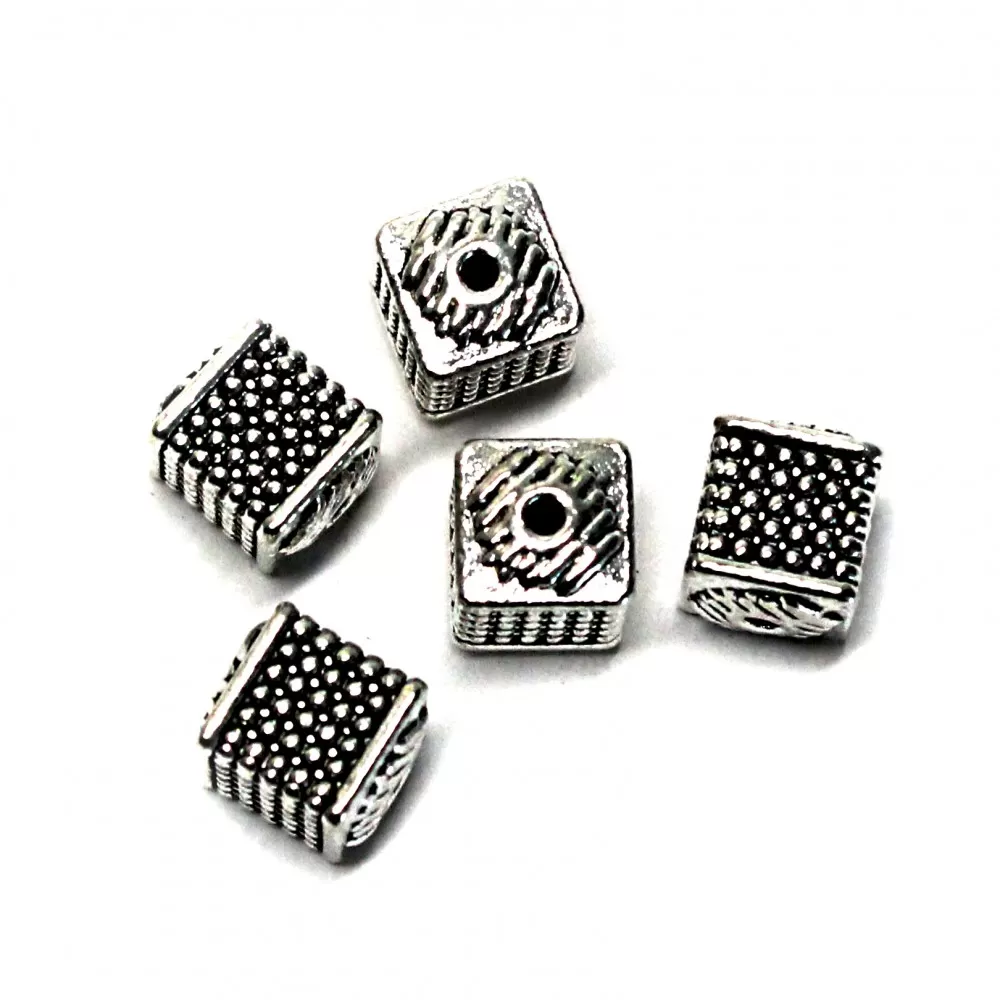 Spacer 8 mm 5 pcs. (F13M1133)