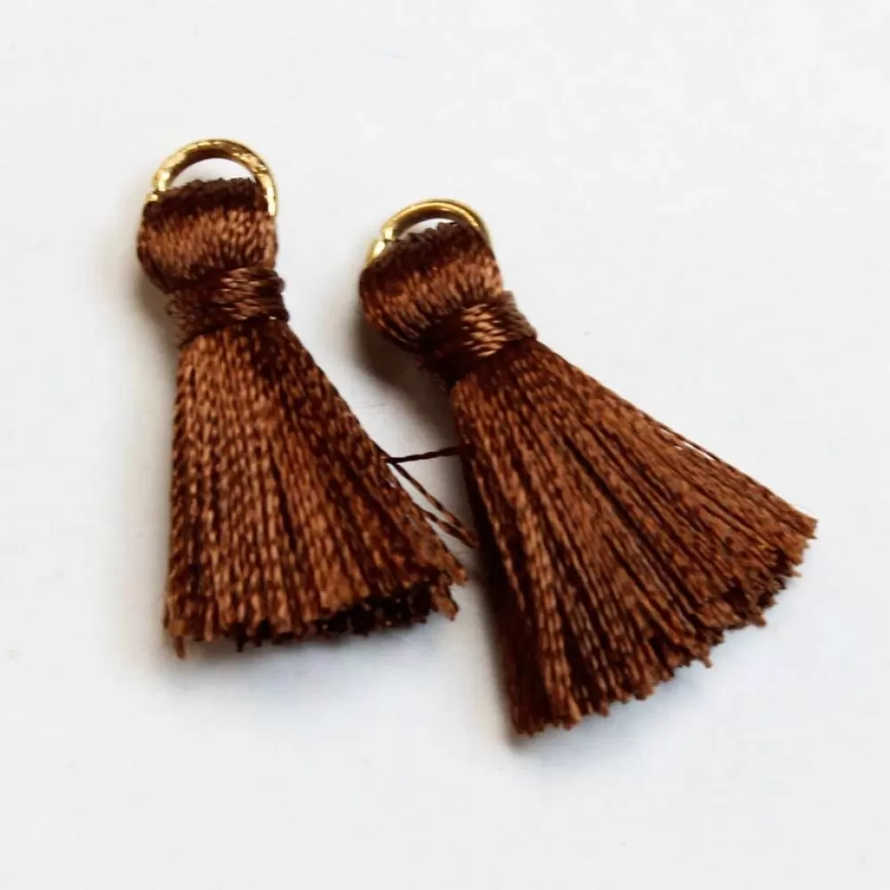 Tassel ~6x23mm 1pcs. (F04D0212) Tassel ~6x23mm 1pcs. (F04D0212)