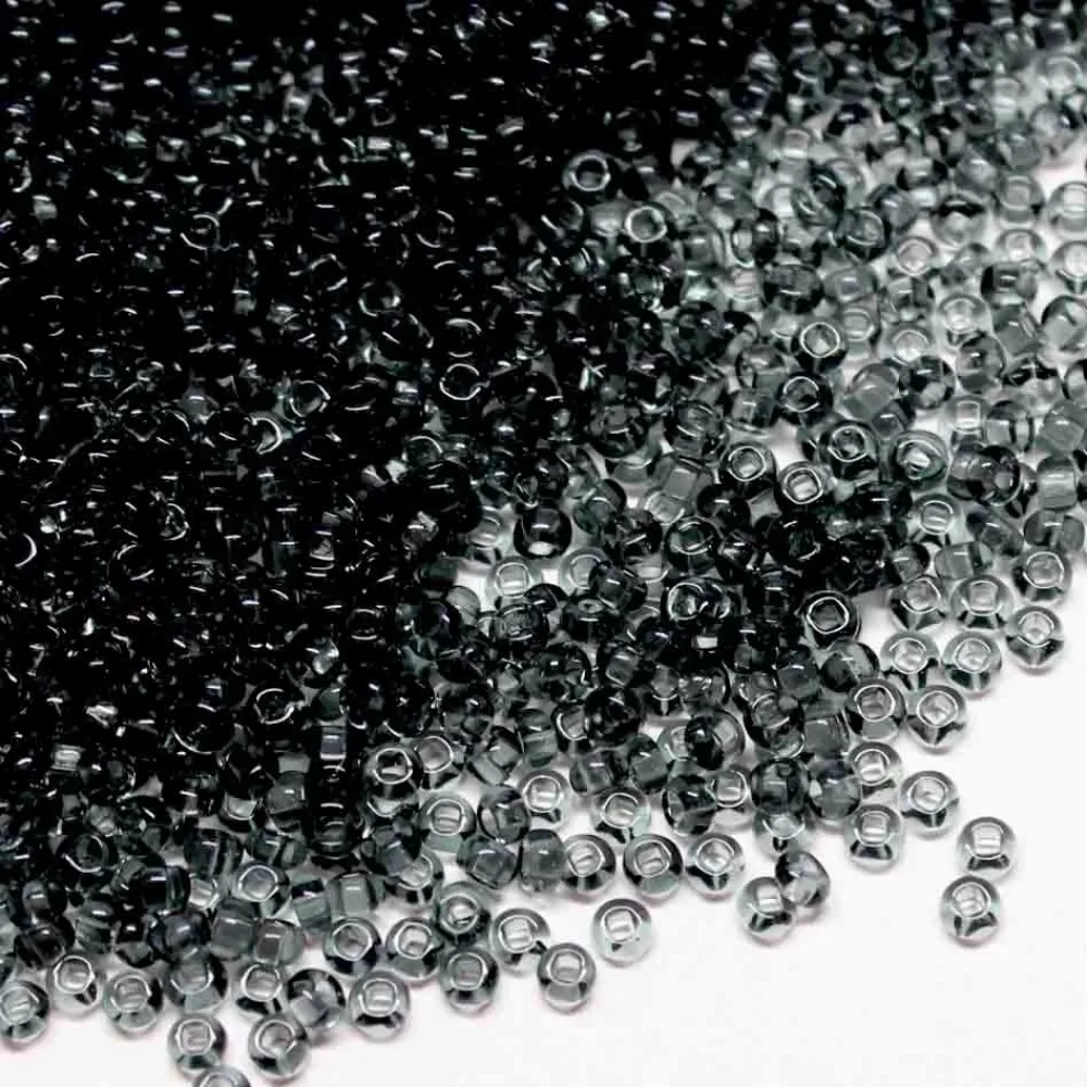 "PRECIOSA" Czech beads 09/0 (2.4 - 2.8 mm) (40010) "PRECIOSA" Czech beads 09/0 (2.4 - 2.8 mm) (40010)